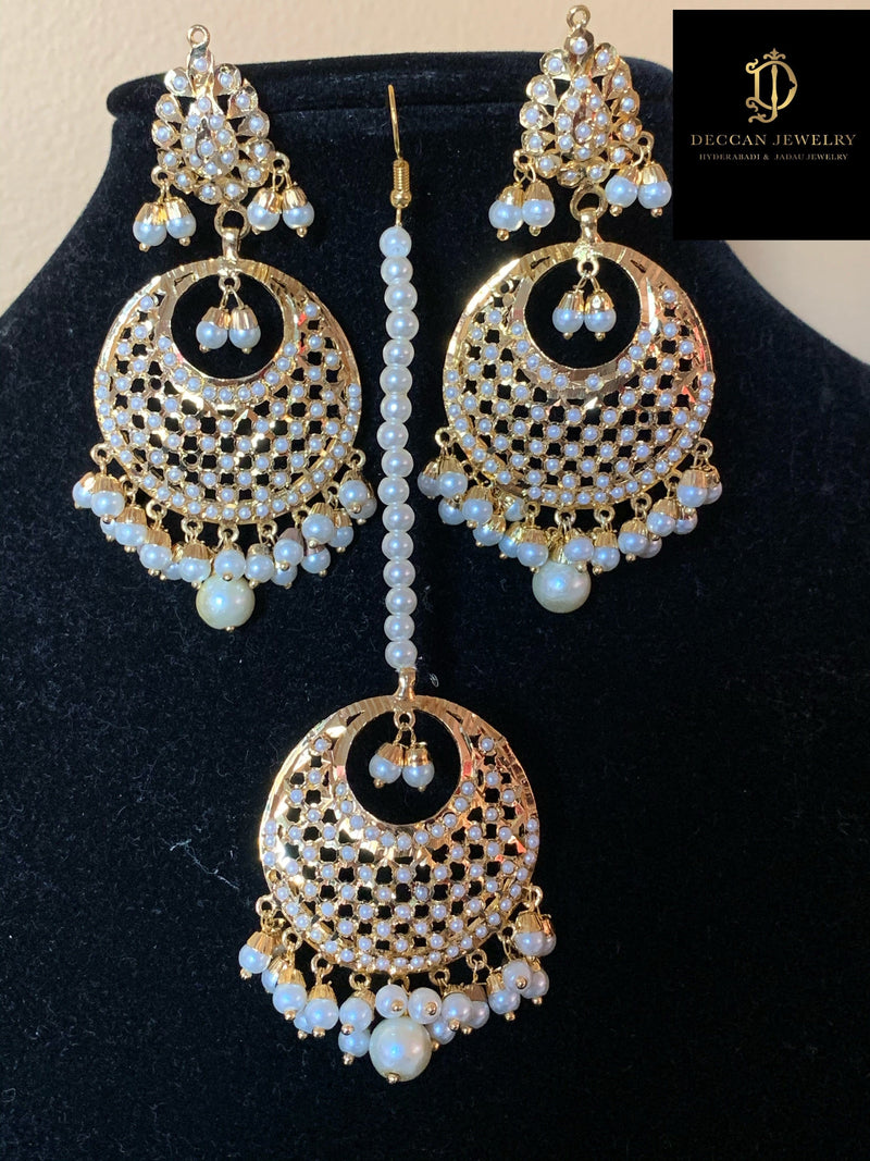 Sitara earring tika ( pearls ) ( SHIPS IN 3 WEEKS  )