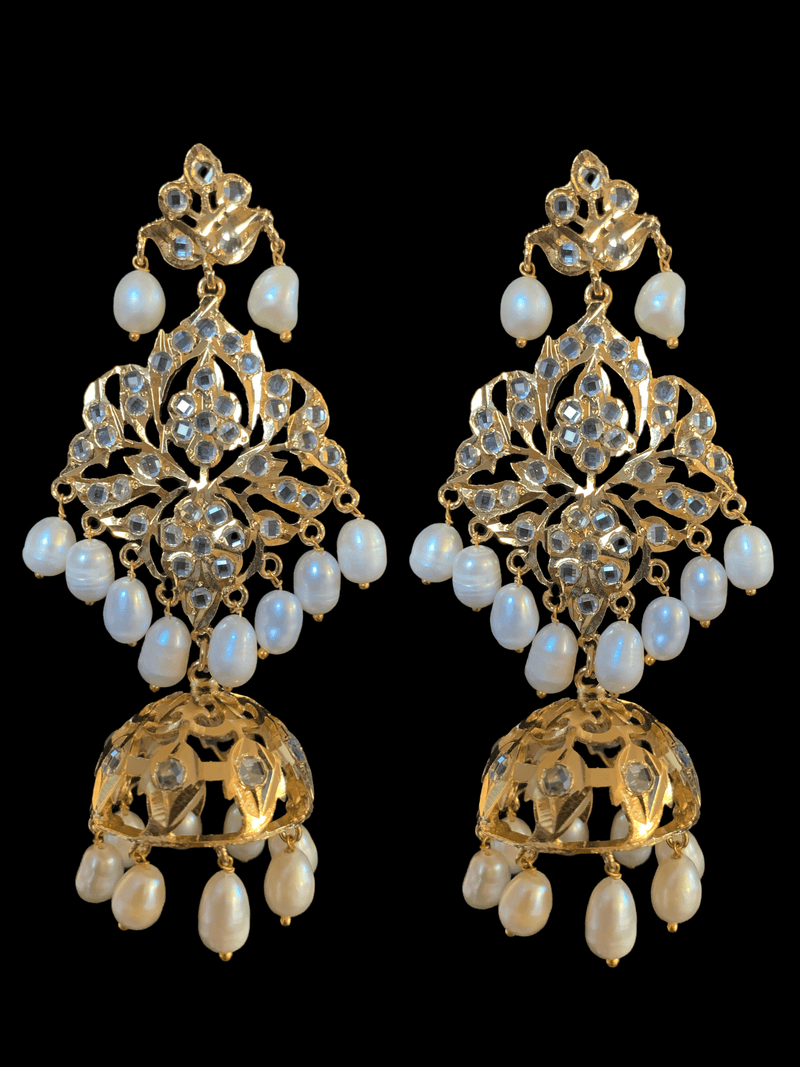 DER92 Lina earrings in fresh water pearls   (READY TO SHIP  )