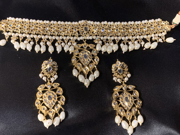 C6 Sahaj choker set in pearls (SHIPS IN 3 WEEKS)