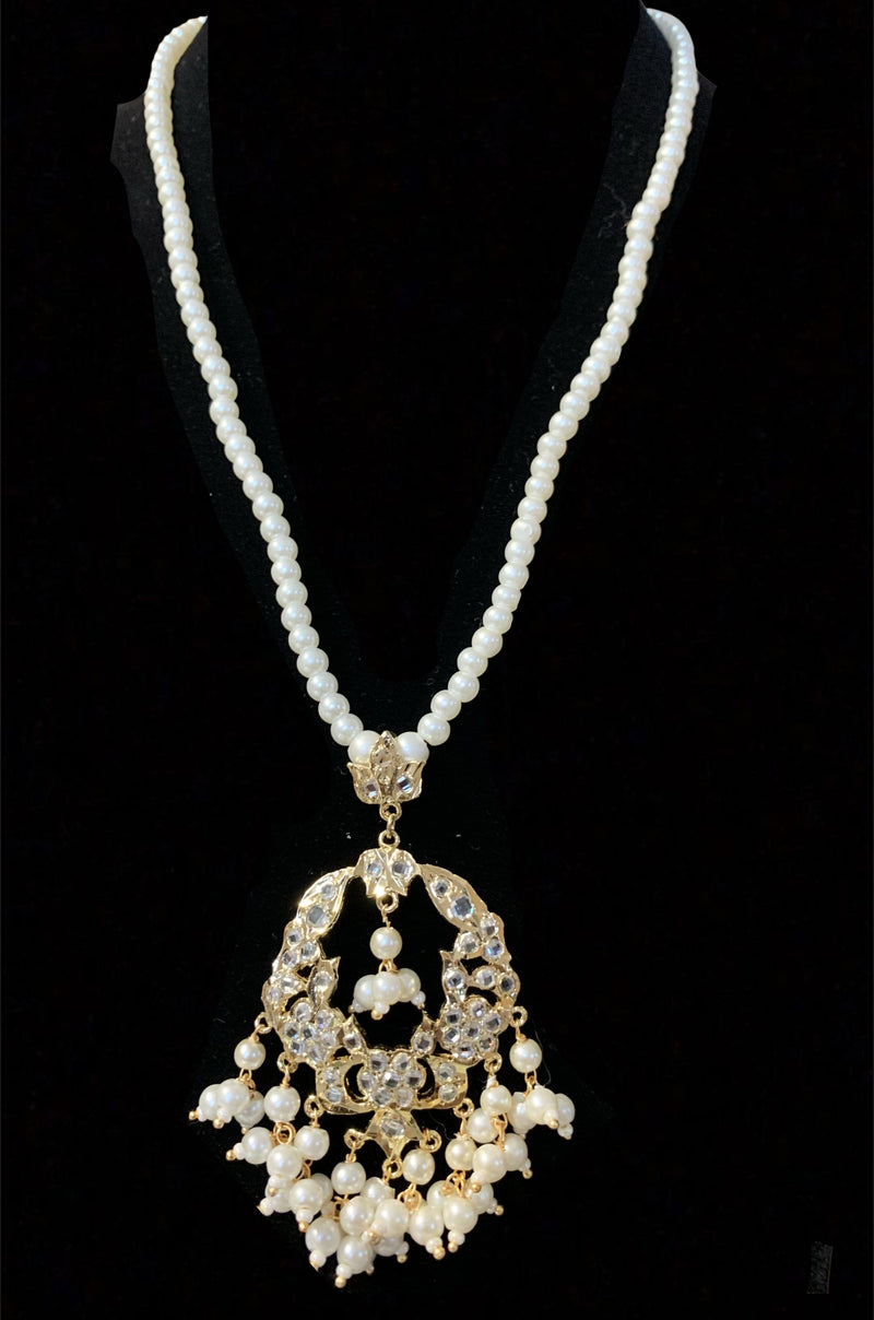 PS401 Madhuri pendant set in pearls ( SHIPS IN 4 WEEKS  )