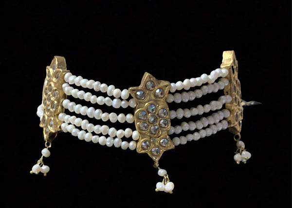 C163 Purthi choker in fresh water pearls ( SHIPS IN 3 WEEKS )