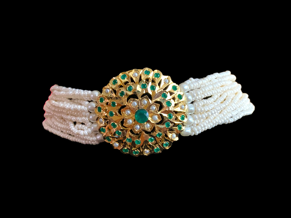 C191  Gold plated choker set in green ( READY TO SHIP)