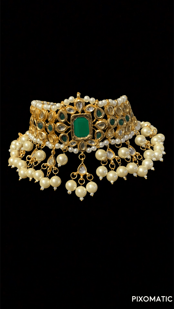 Radha kundan choker set green ( SHIPS IN 4 WEEKS )