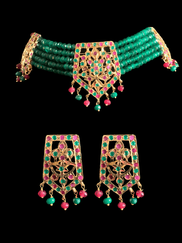 C34 Indu choker in red green  beads ( READY TO SHIP)