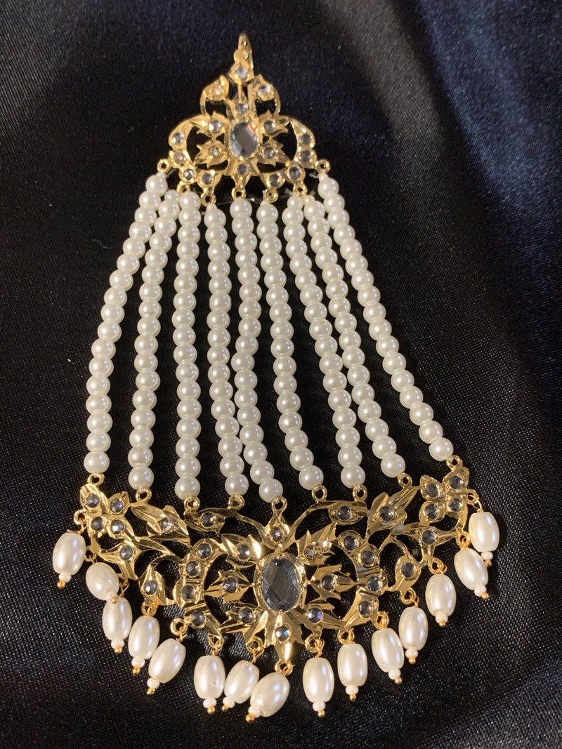 Inara jhoomar in pearls ( MADE UPON ORDER)