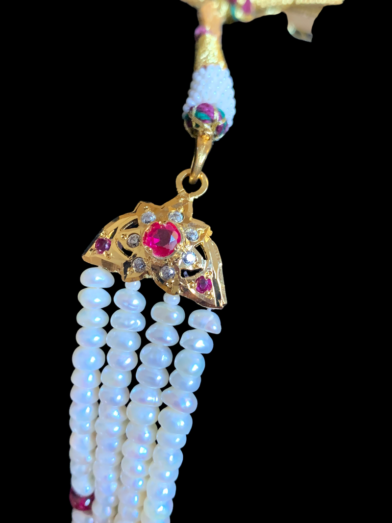 Mahnoor Rani MAHNOOR gold plated silver Rani haar in rubies – Deccan Jewelry